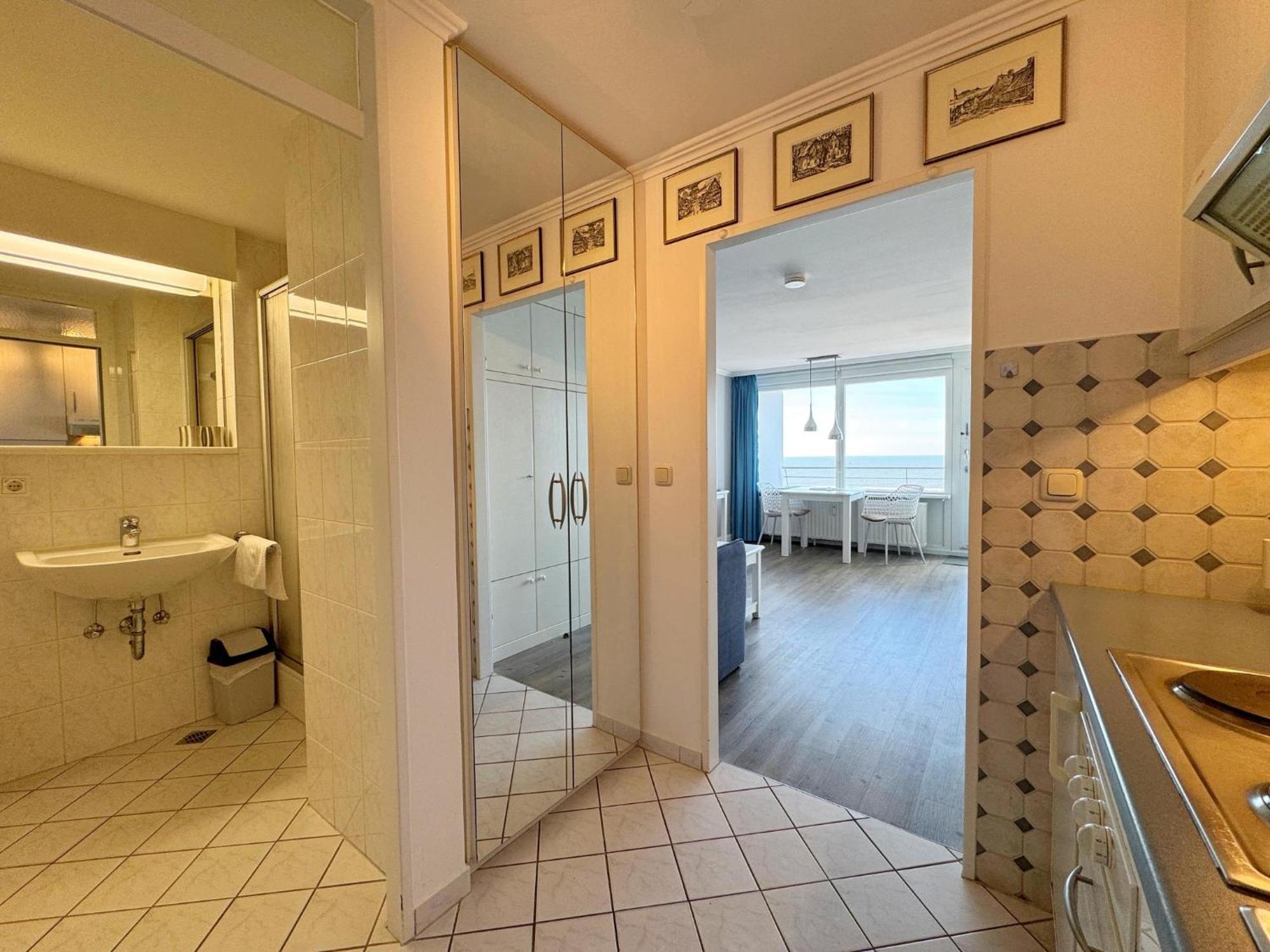 Haus Metropol App 130 Mit Meerblick Und Balkon Westerland Exterior photo